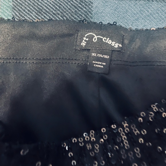 art class Other - Cute tween sequin skirt. Black.